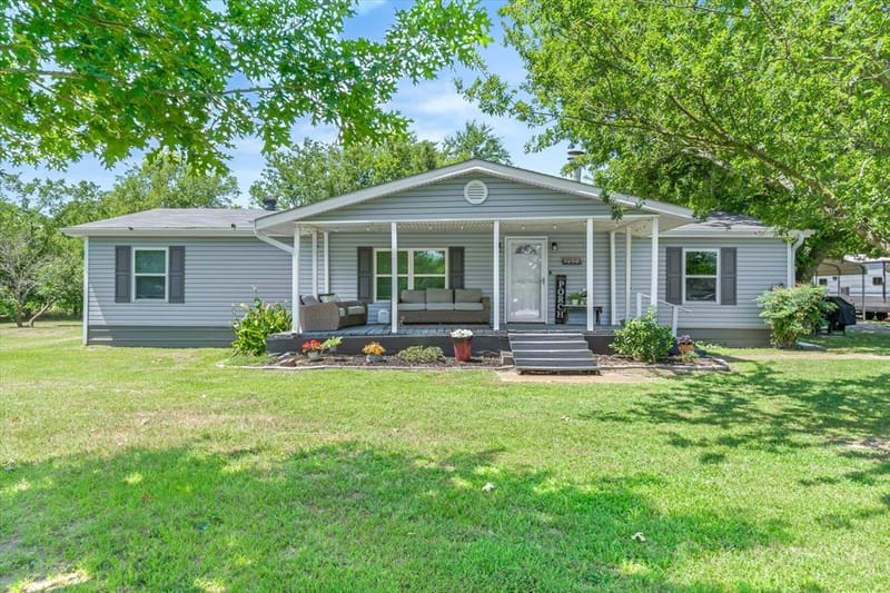 10604 CR 360, Terrell TX 75161 - Photo 2