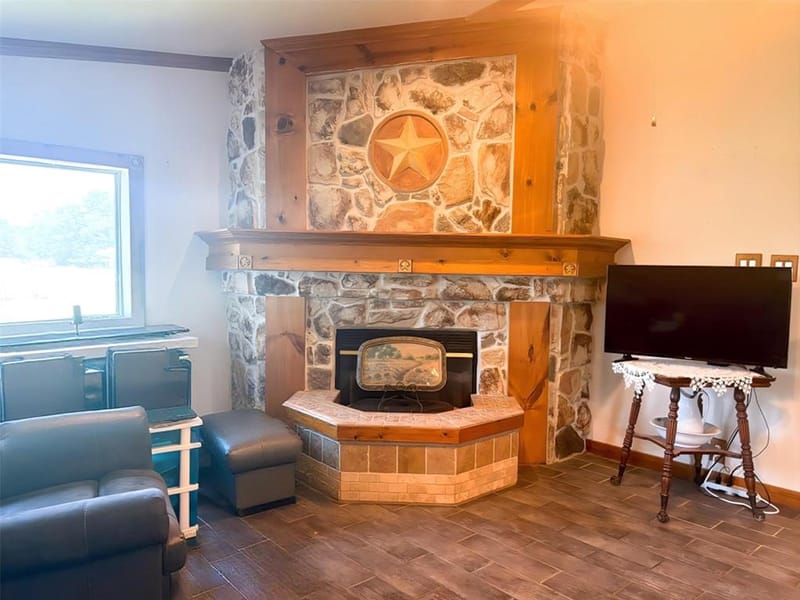129 Saint Michaels Drive, Trinidad TX 75163 - Photo 4