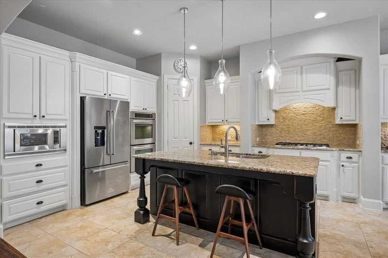 8305 Turtleback Court, McKinney TX 75070 - Photo 15