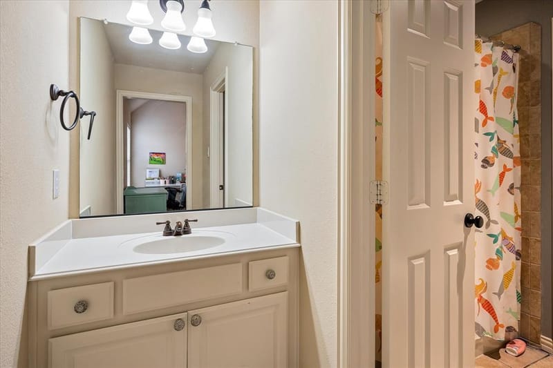 8305 Turtleback Court, McKinney TX 75070 - Photo 35