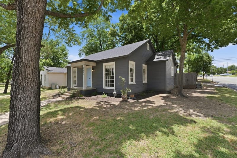 2601 Columbus Avenue, Waco TX 76710 - Photo 8