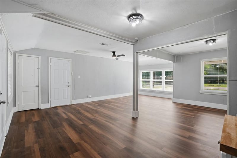 337 N 1st Street, Point TX 75472 - Photo 13
