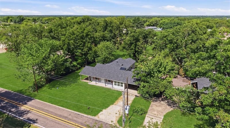 337 N 1st Street, Point TX 75472 - Photo 7