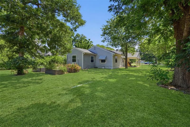 337 N 1st Street, Point TX 75472 - Photo 24