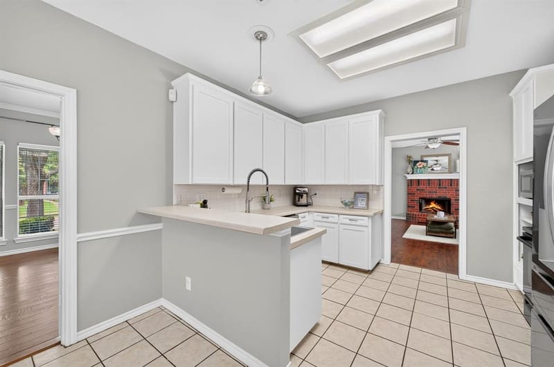2724 Winterlake Drive, Carrollton TX 75006 - Photo 13