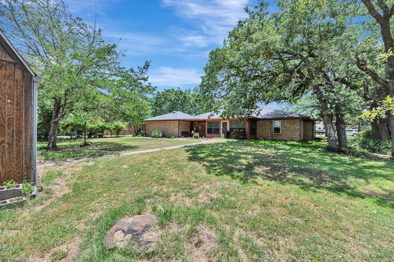 408 Chimney Hill Circle, Mansfield TX 76063 - Photo 37