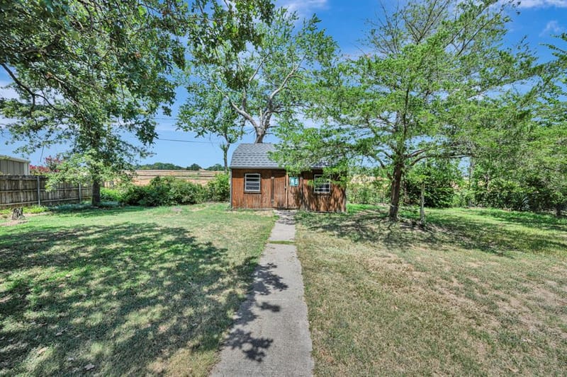 408 Chimney Hill Circle, Mansfield TX 76063 - Photo 35