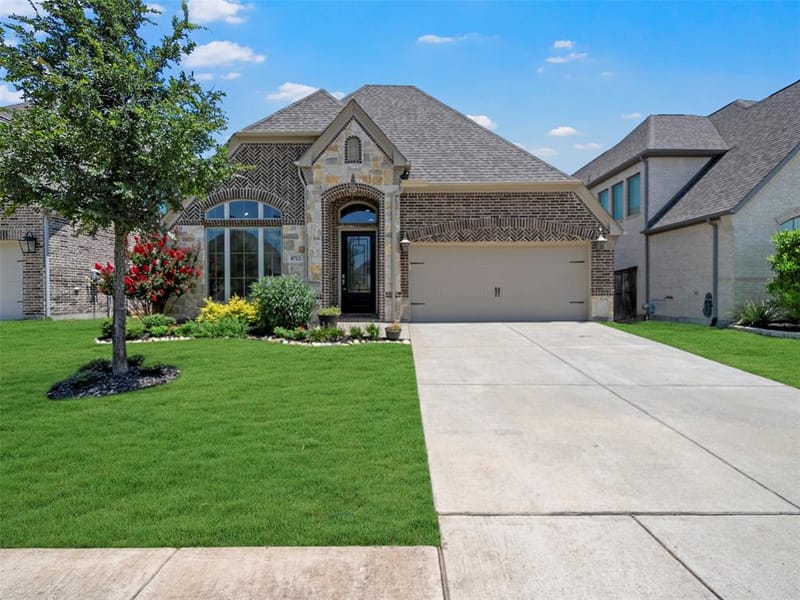8712 Navidad Falls Drive, McKinney TX 75071 - Photo 3