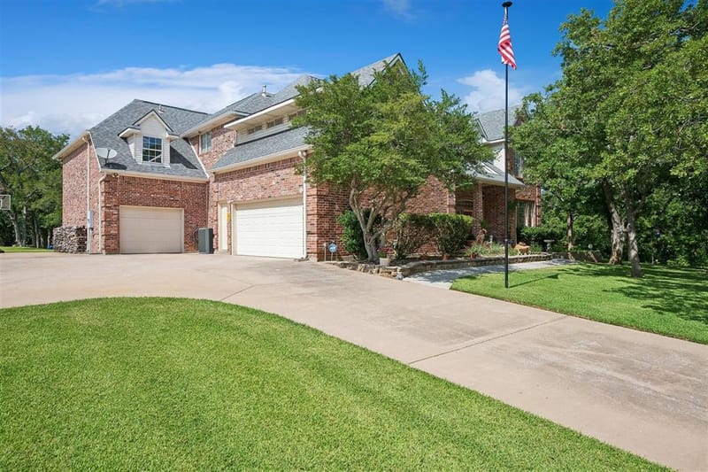 900 Coral Cove, Oak Point TX 75068 - Photo 2