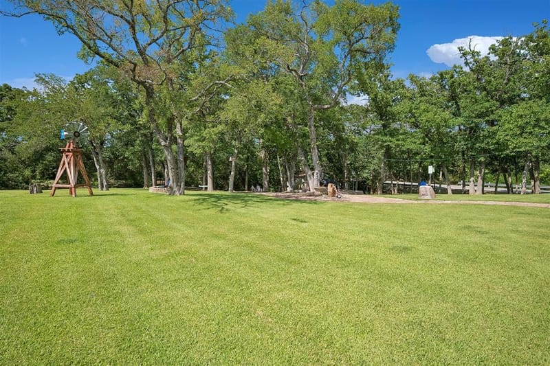 900 Coral Cove, Oak Point TX 75068 - Photo 3
