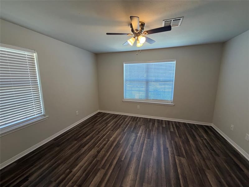 2025 Lyle Avenue, Waco TX 76708 - Photo 18