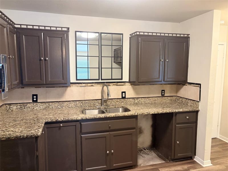 2025 Lyle Avenue, Waco TX 76708 - Photo 8