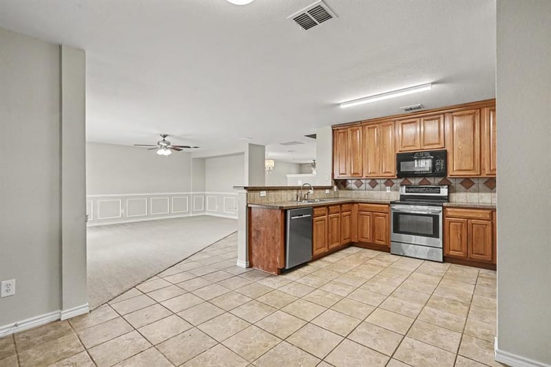 1512 Wind Star Way, Fort Worth TX 76108 - Photo 9