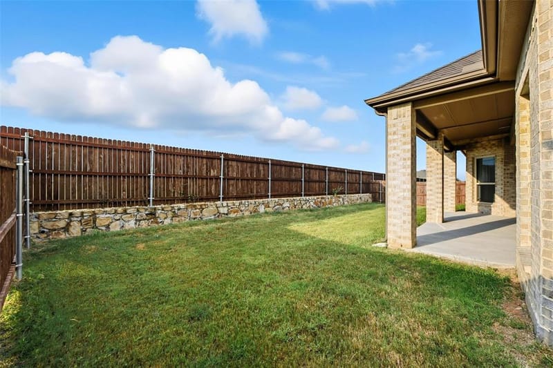 1308 Thunder Dove Drive, Mansfield TX 76063 - Photo 6