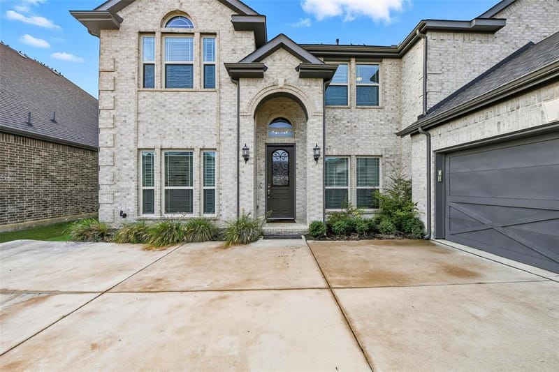 1308 Thunder Dove Drive, Mansfield TX 76063 - Photo 3