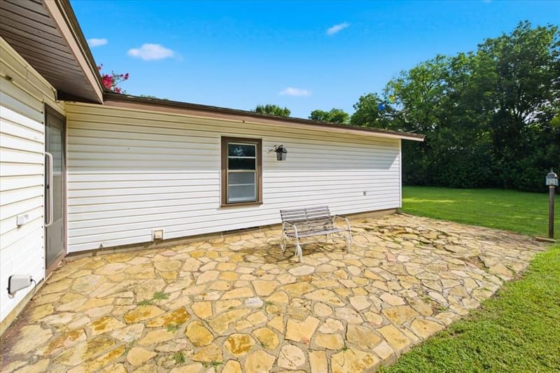 156 Bowie, McGregor TX 76657 - Photo 21
