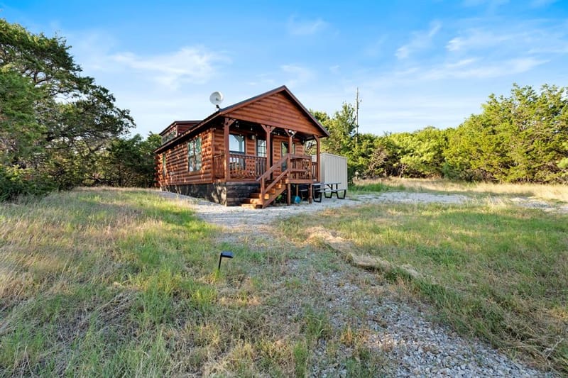 2134 River Shoals Road, Mineral Wells TX 76067 - Photo 2