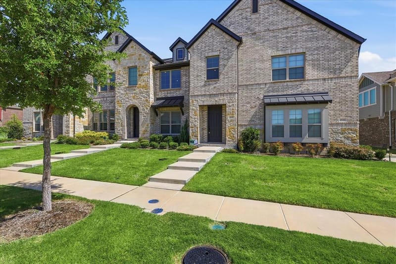 2537 Buttonbush Lane, Garland TX 75042 - Photo 3