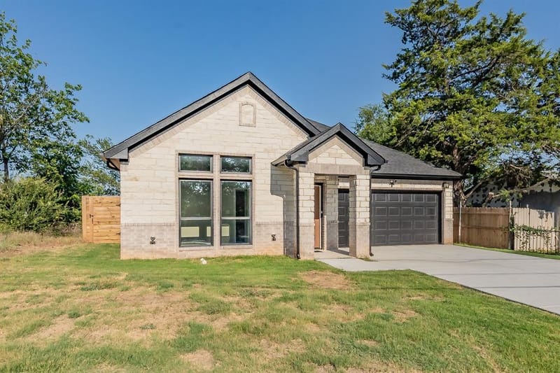 1507 Langston Street, Fort Worth TX 76105 - Photo 3
