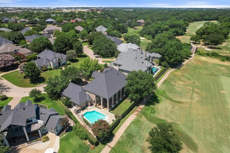 1019 Walnut Falls Circle, Mansfield TX 76063 - Photo 3