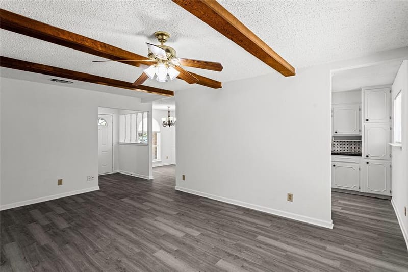 529 Georgetown Drive, Everman TX 76140 - Photo 5