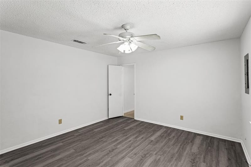 529 Georgetown Drive, Everman TX 76140 - Photo 14
