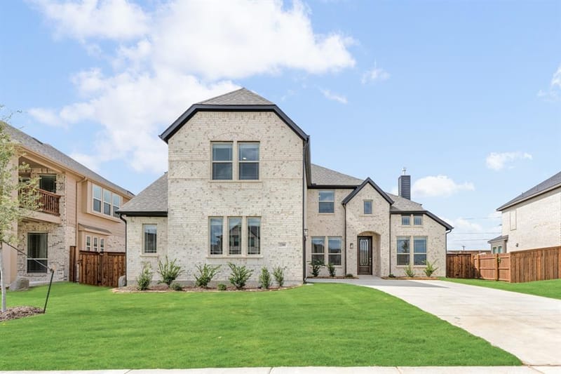 2200 Redding Drive, Mansfield TX 76084 - Photo 3