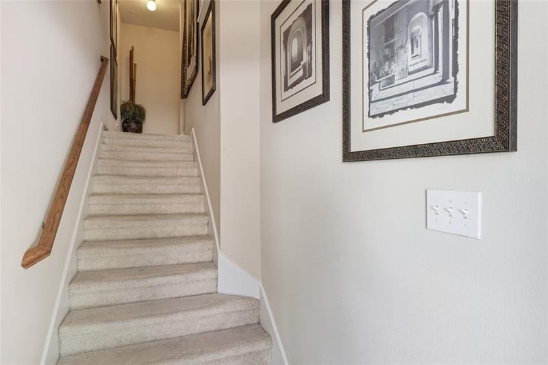 1431 Chase Lane, Irving TX 75063 - Photo 6
