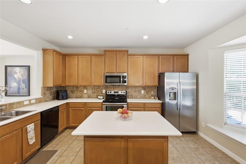 1431 Chase Lane, Irving TX 75063 - Photo 17