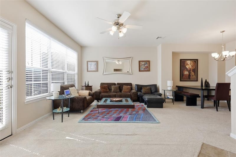 1431 Chase Lane, Irving TX 75063 - Photo 7