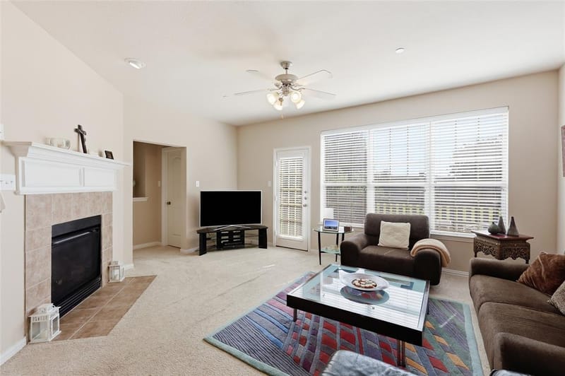 1431 Chase Lane, Irving TX 75063 - Photo 9