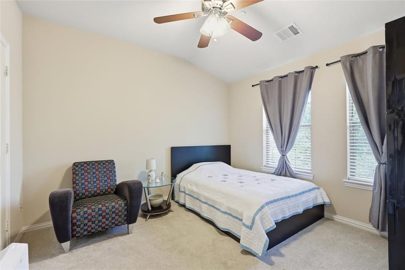 1431 Chase Lane, Irving TX 75063 - Photo 29