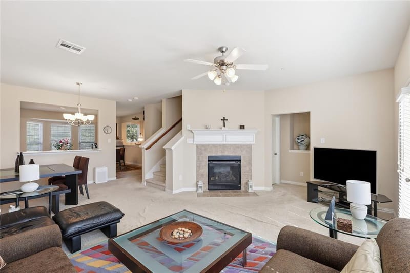 1431 Chase Lane, Irving TX 75063 - Photo 8