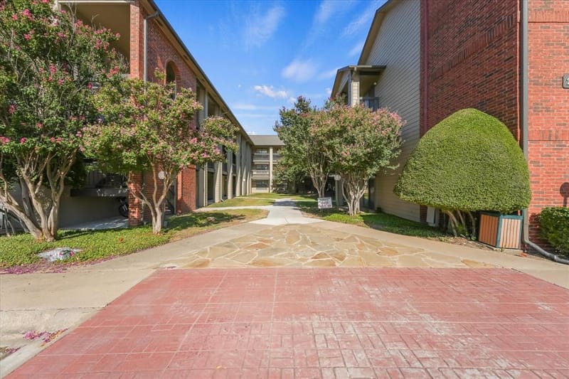 218 N Texas Boulevard # 306, Denton TX 76201 - Photo 2