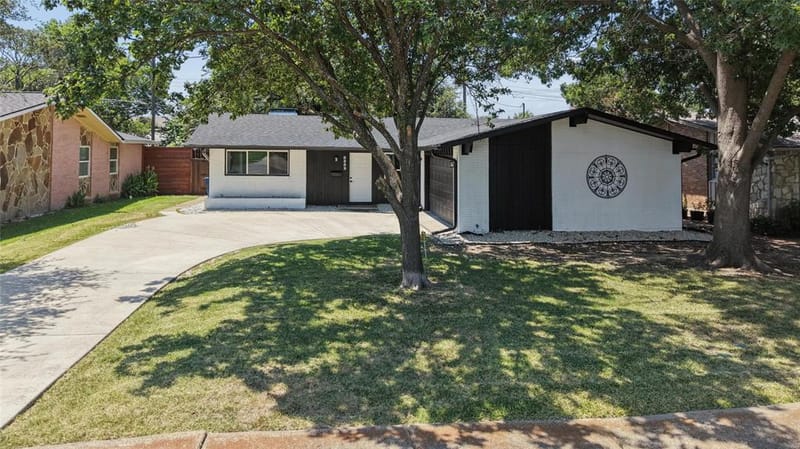 3332 High Lark Drive, Dallas TX 75234 - Photo 2