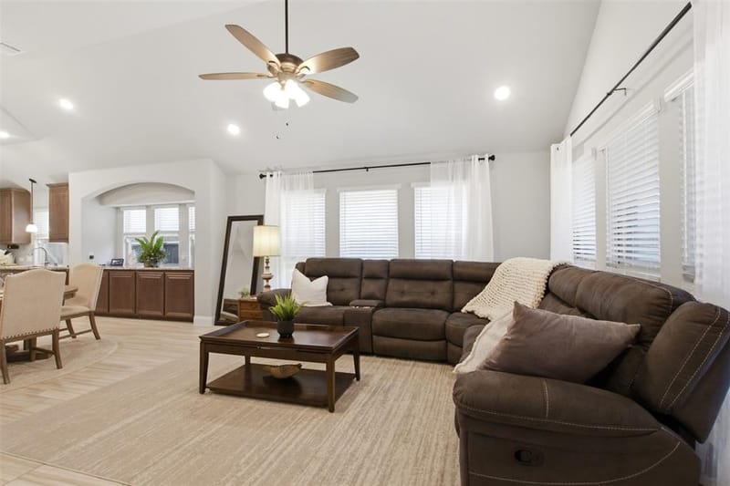 540 Ramon Street, Burleson TX 76028 - Photo 6