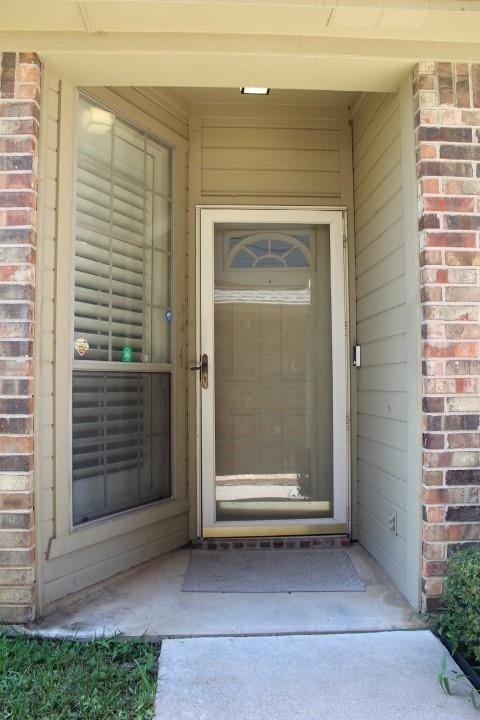 1230 Woodland Park Drive, Hurst TX 76053 - Photo 3