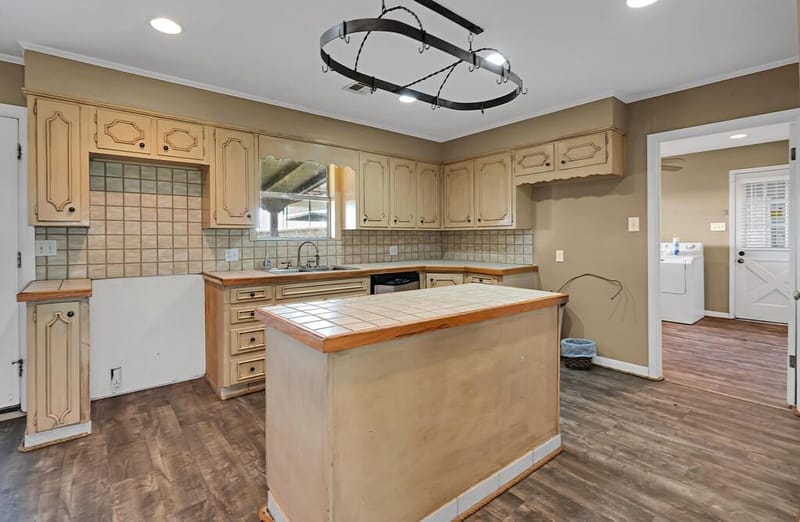 596 Saffle Road, Robinson TX 76706 - Photo 6