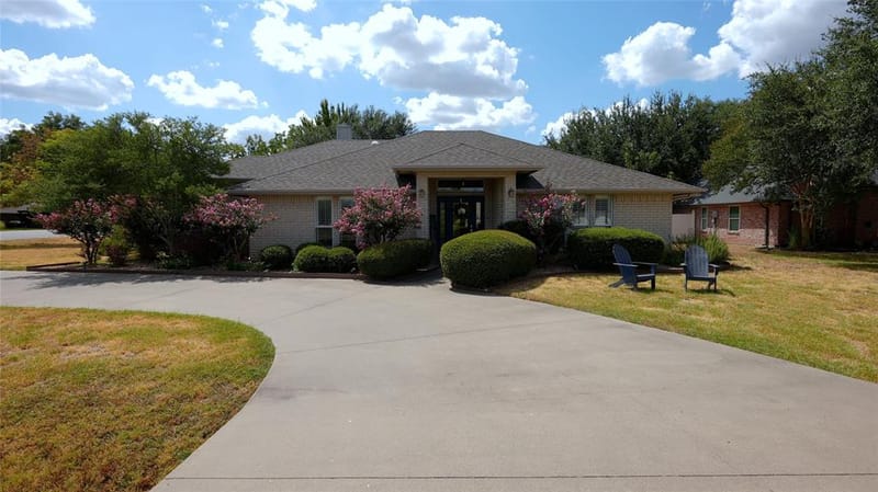 5614 Wedgefield Road, Granbury TX 76049 - Photo 4