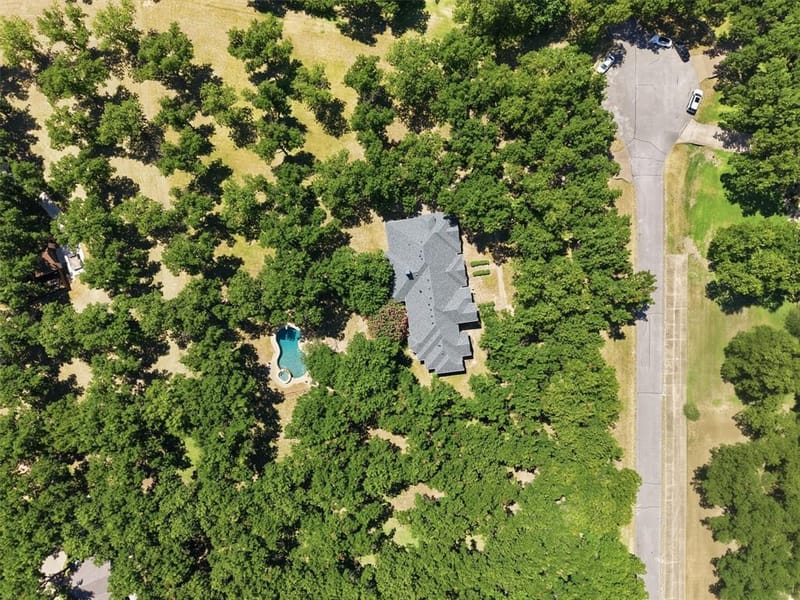 7405 Fox Fire Court, Granbury TX 76049 - Photo 38