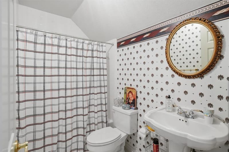 7405 Fox Fire Court, Granbury TX 76049 - Photo 21