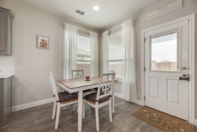 517 Frenchpark Drive, Fort Worth TX 76052 - Photo 12