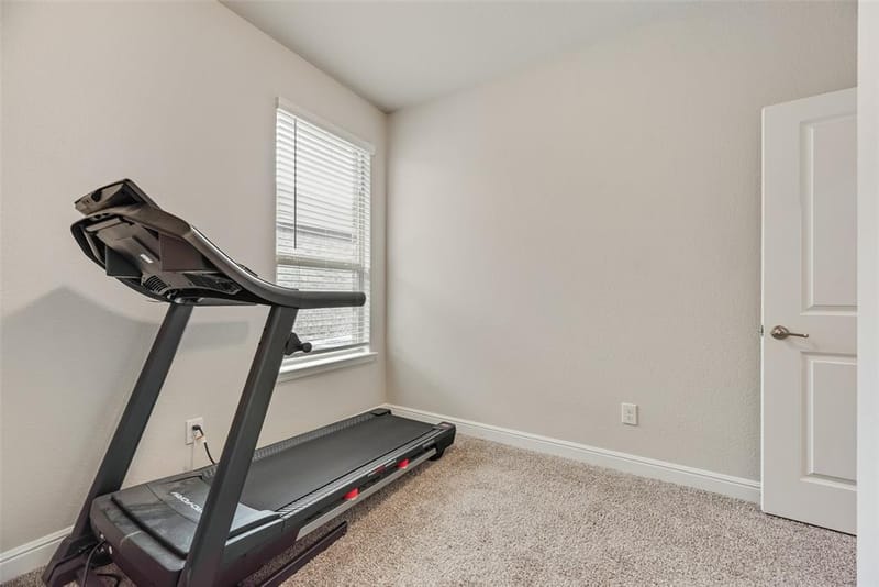517 Frenchpark Drive, Fort Worth TX 76052 - Photo 22