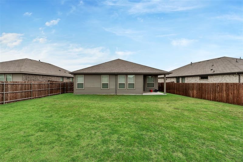 517 Frenchpark Drive, Fort Worth TX 76052 - Photo 28
