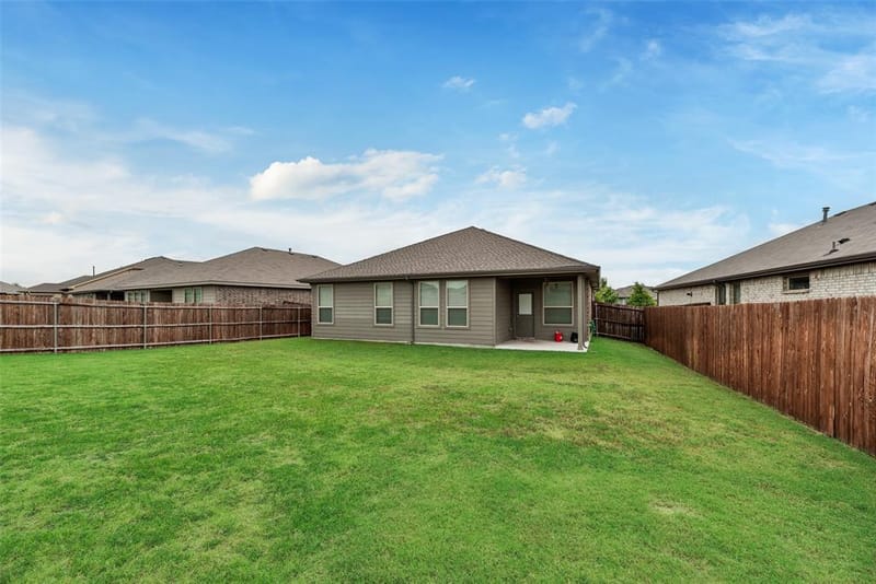 517 Frenchpark Drive, Fort Worth TX 76052 - Photo 29