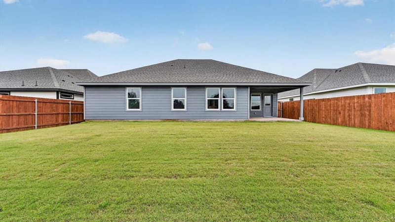 243 SANDSTONE Circle, Granbury TX 76048 - Photo 19
