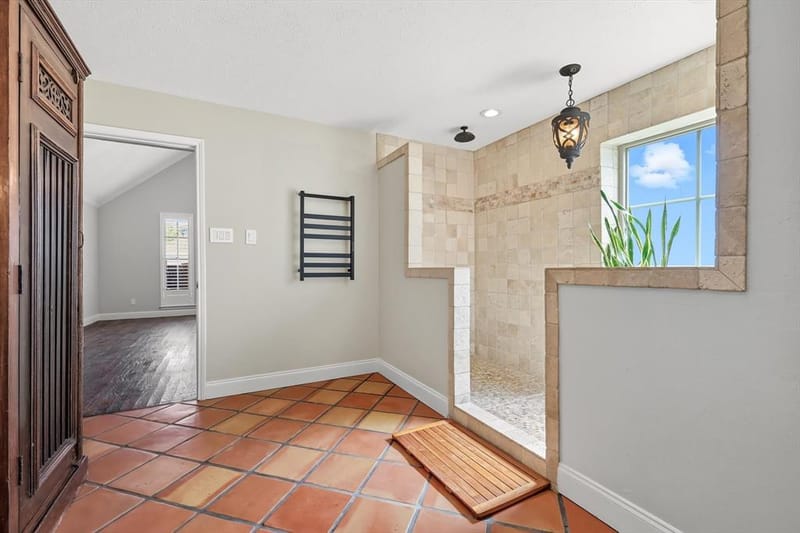 7632 Tallow Drive, Irving TX 75063 - Photo 16