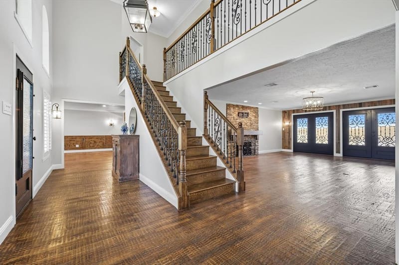 7632 Tallow Drive, Irving TX 75063 - Photo 5