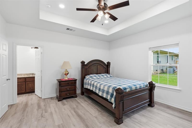 1201 E 8th St, Mount Pleasant TX 75455 - Photo 15