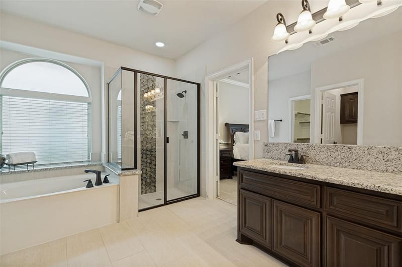 12450 Princess Drive, Frisco TX 75035 - Photo 27